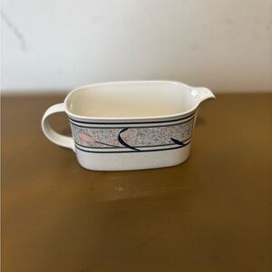 Mikasa Intaglio Speckled Off-White Ceramic Base vintage 90s